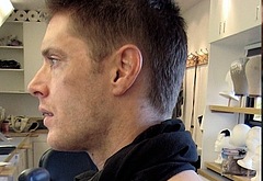 Jensen Ackles shirtless and sexy pics