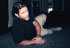 Jensen Ackles shirtless and sexy pics