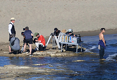 Cillian Murphy shirtless beach pics