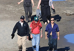 Cillian Murphy shirtless beach pics