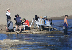 Cillian Murphy shirtless beach pics