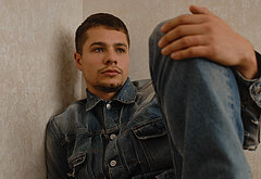 Toby Wallace shirtless and sexy pics