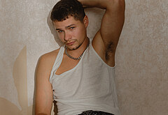 Toby Wallace shirtless and sexy pics