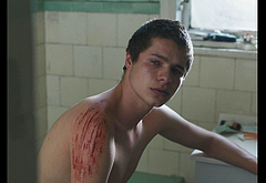 Toby Wallace nude and sex scenes