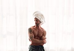 Jack Schumacher shirtless and sexy pics