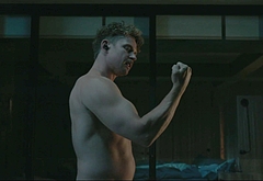 Billy Magnussen nude scenes in The Audacity