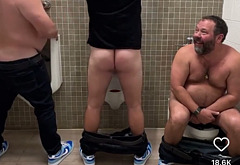 Bert Kreischer frontal nude and nsfw pics
