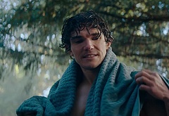 Fra Fee nude and gay sex scenes