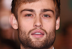 Douglas Booth shirtless and sexy photos