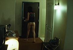 Douglas Booth nude and gay scenes