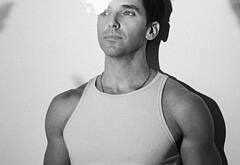 Paul W Downs naked and erotic pics