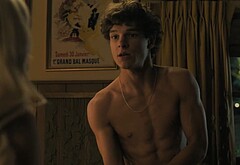 Mason Thames naked