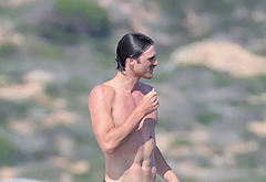 Jacob Elordi naked and bulge pics