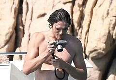 Jacob Elordi naked and bulge pics