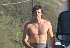 Jacob Elordi naked and bulge pics