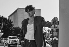 Stephen Kalyn shirtless and sexy pics