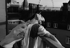 Yungblud nude and nsfw photos