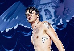 Yungblud nude and nsfw photos