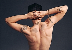 Yungblud nude and nsfw photos