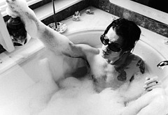 Yungblud nude and nsfw photos