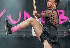 Yungblud oops