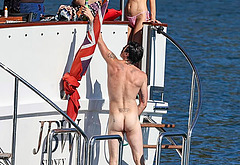 Yungblud paparazzi nude and sexy shots