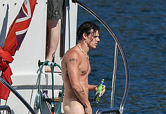 Yungblud paparazzi nude and sexy shots