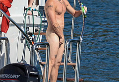 Yungblud paparazzi nude and sexy shots