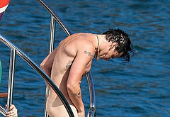 Yungblud paparazzi nude and sexy shots