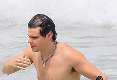 Yungblud paparazzi nude and sexy shots