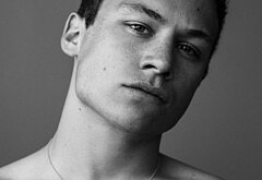 Finn Cole cock bulge and shirtless pics
