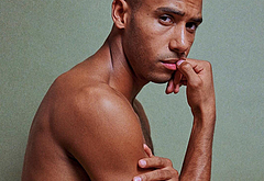 Elliot Knight sexy underwear and nude selfie pics