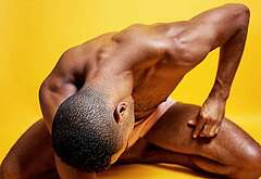 Elliot Knight sexy underwear and nude selfie pics
