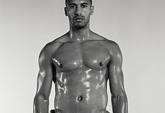 Elliot Knight shirtless