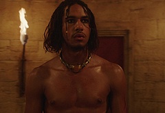 Elliot Knight nude and erotic gay scenes