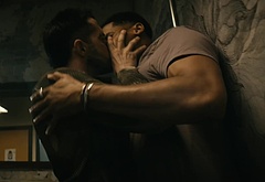Elliot Knight nude and erotic gay scenes