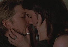 Joe Alwyn nude and sex scenes