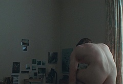 Joe Alwyn nude and sex scenes