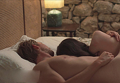 Joe Alwyn nude and sex scenes