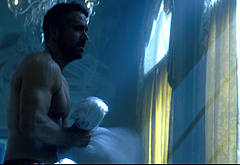 Ryan Reynolds nude and gay sex scenes