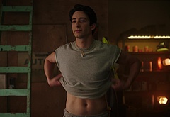 Milo Manheim nude and erotic underwear scenes