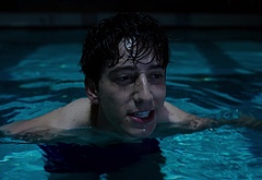 Milo Manheim nude and erotic underwear scenes