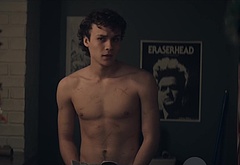 Benjamin Wadsworth nude and sex NSFW scenes