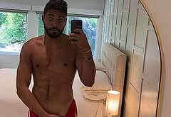 Michael Evans Behling leaked nude dick pics