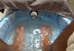 Michael Evans Behling foot photos