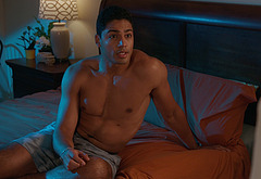 Michael Evans Behling nude and sex scenes