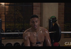 Michael Evans Behling nude and sex scenes
