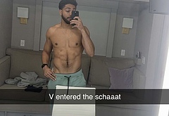 Michael Evans Behling shirtless and underwear pics