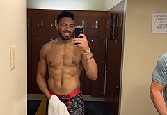 Michael Evans Behling shirtless and underwear pics