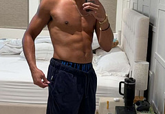Michael Evans Behling shirtless and underwear pics